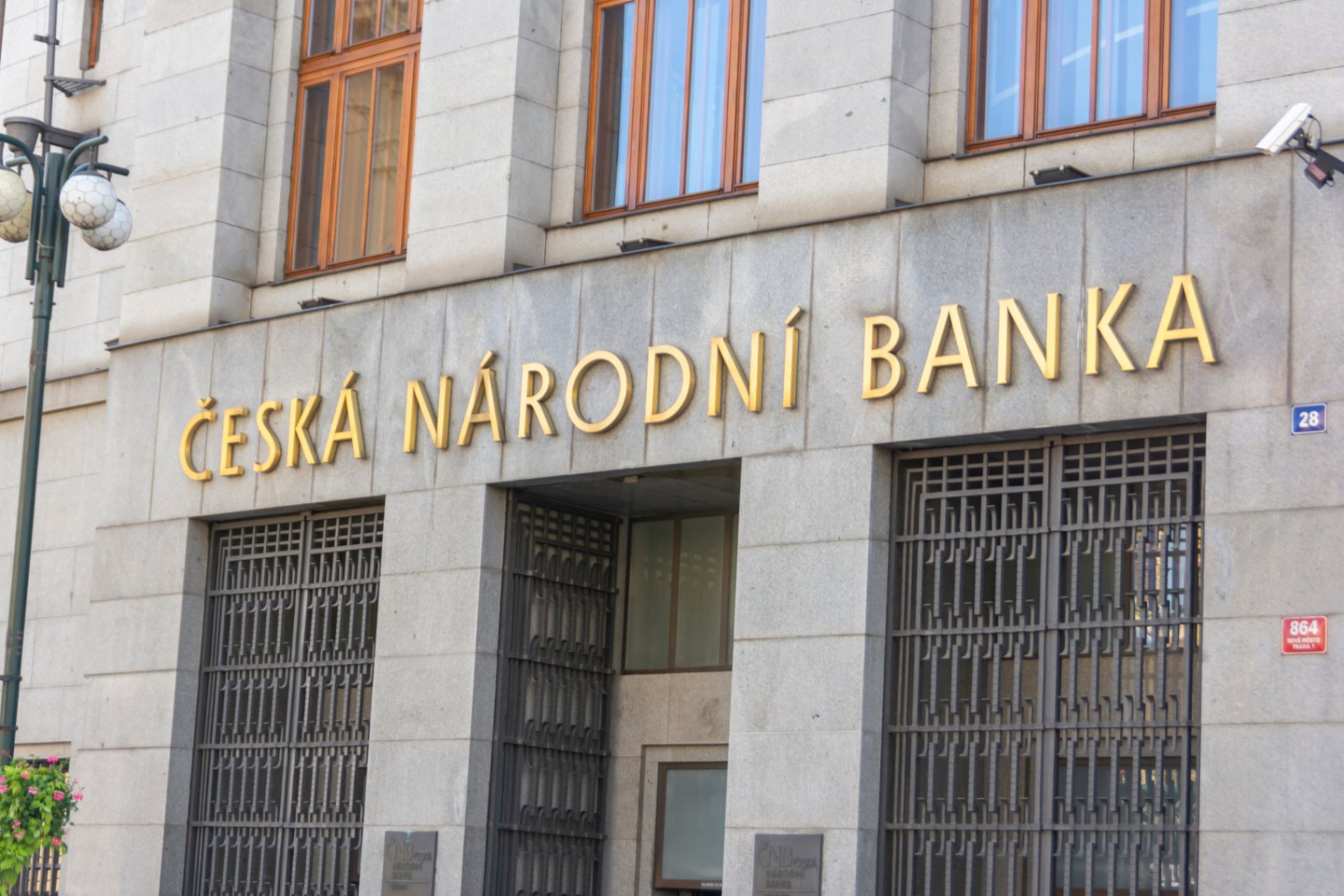 Centrální banka příští týden patrně sníží úrokové sazby o čtvrt procentního bodu titulní obrázek